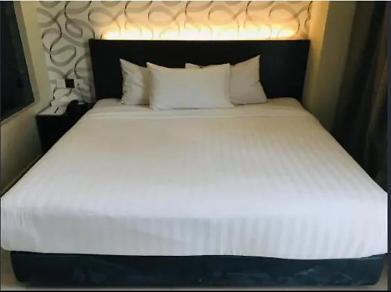 ***  Izumi Hotel Bukit Bintang Куала-Лумпур Малайзия